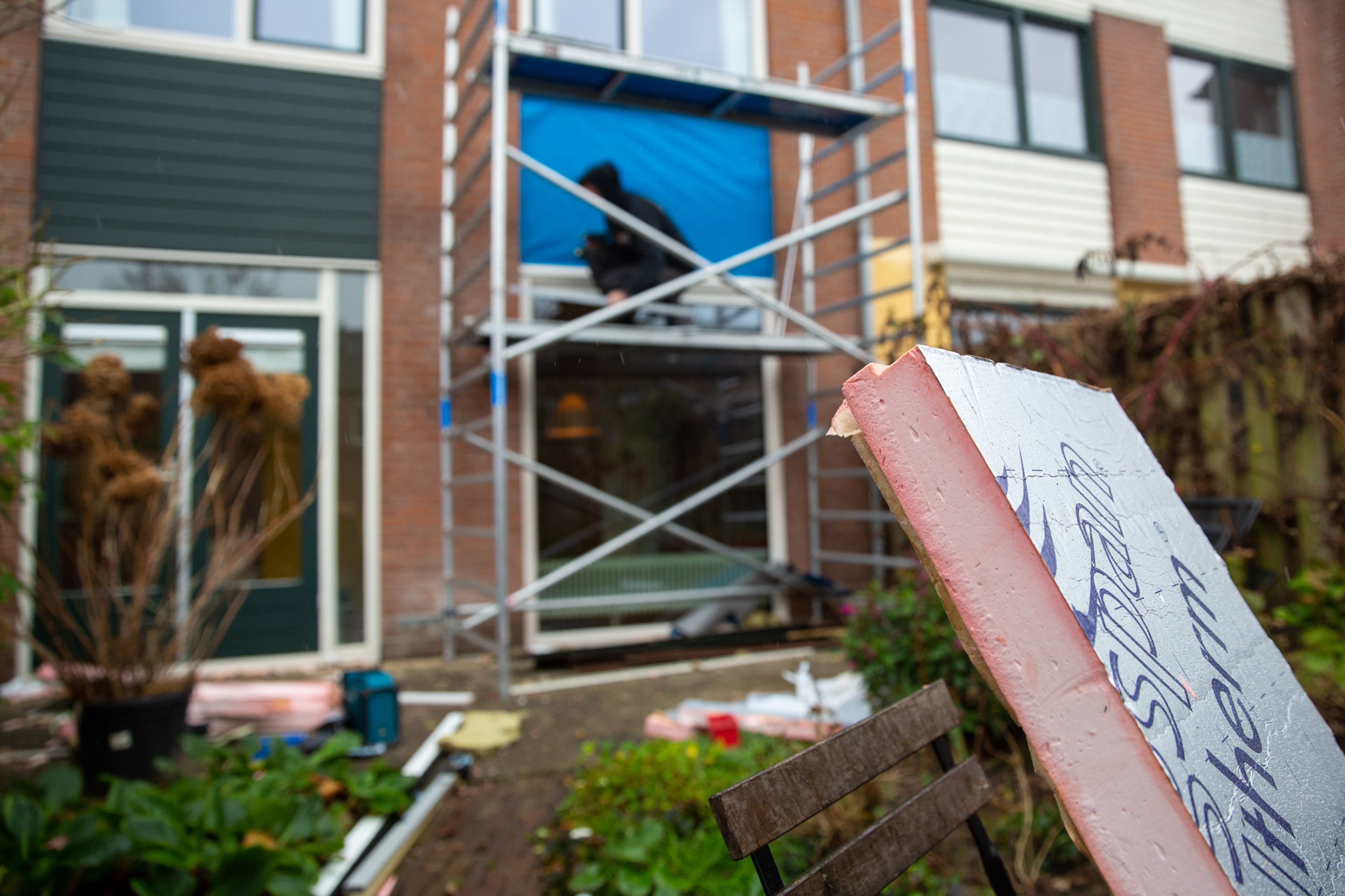 Isoleren met resol hardschuim platen. Een lagere energierekening en goed voor het klimaat.