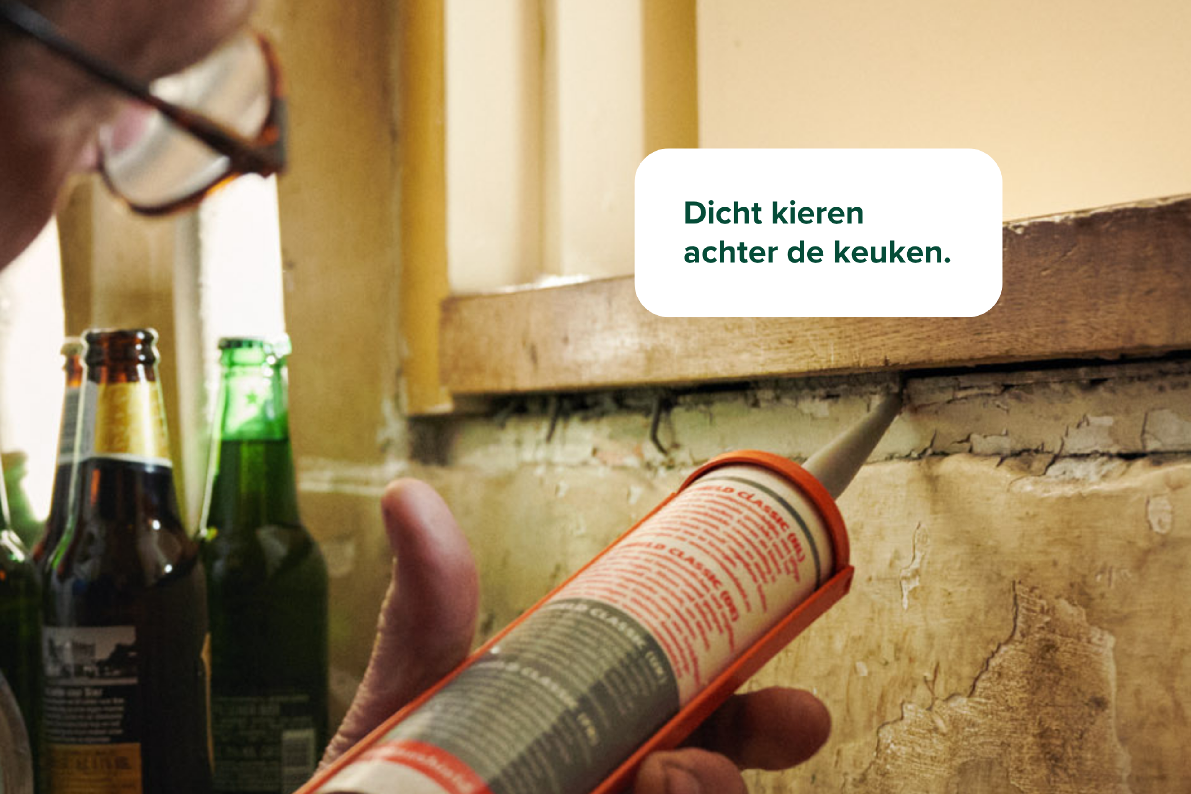 Dicht kieren achter de keuken.