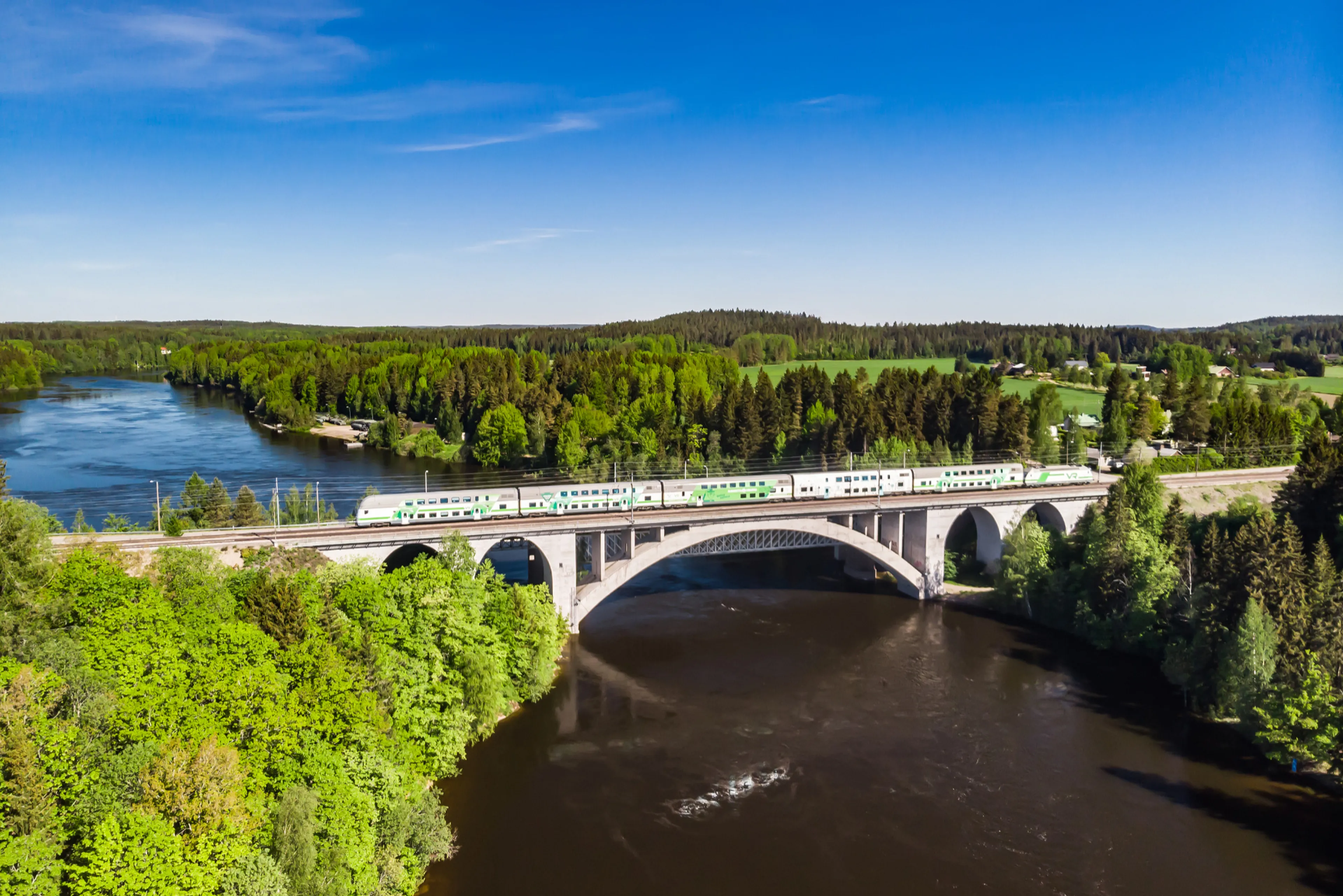Reizen naar en in Finland