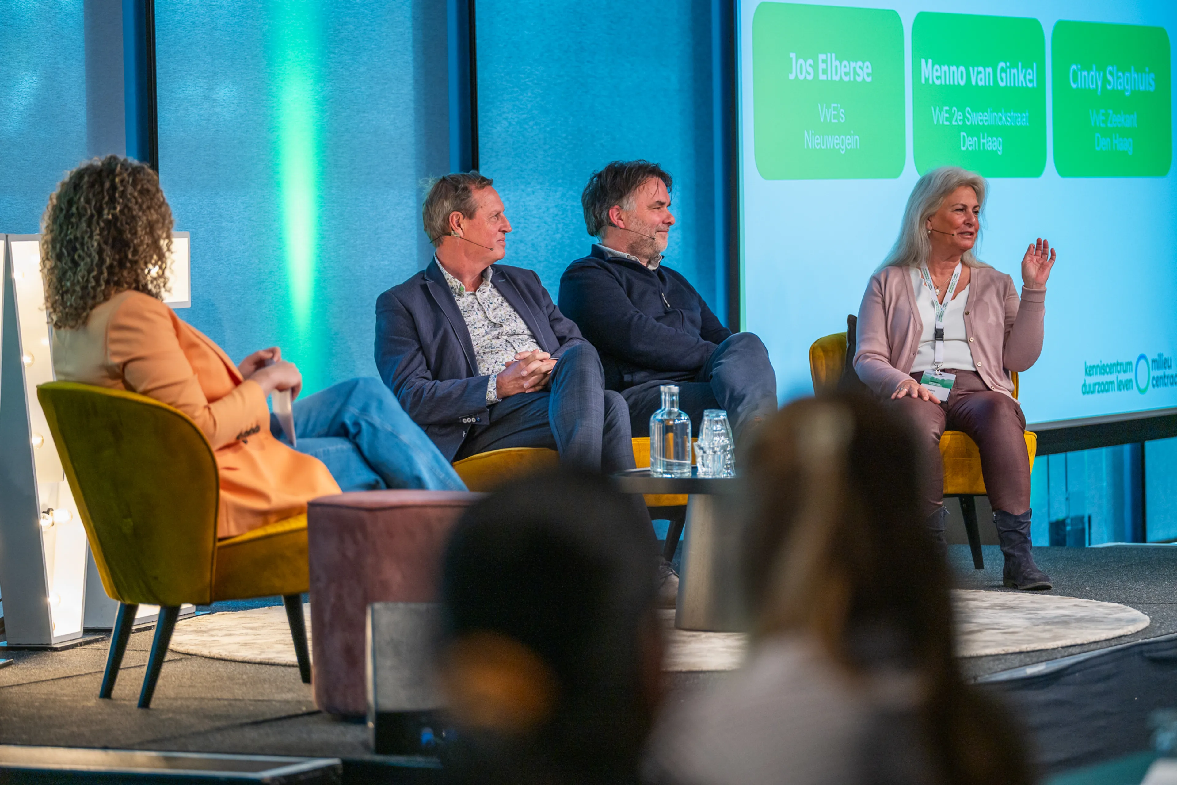 Suze Gehem (dagvoorzitter), Jos Elberse (bestuurslid VvE Nieuwegein), Menno van Ginkel (VvE 2e sweelinckstrsaat/stadshoudersplantsoen), Cindy Slaghuis (VvE Zeekant)